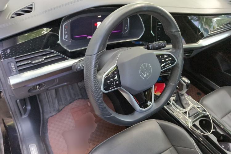 Used Volkswagen Passat 2022 330TSI Starry Luxury Edition Steering Wheel