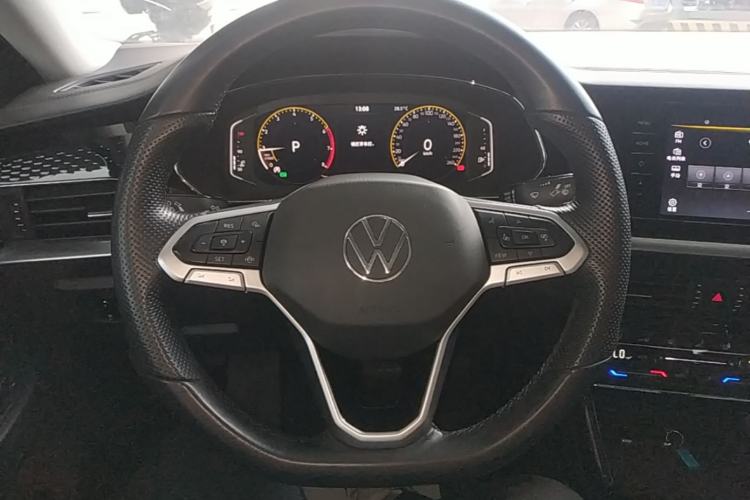 Used Volkswagen Passat 2022 330TSI Starry Elite Edition Steering Wheel