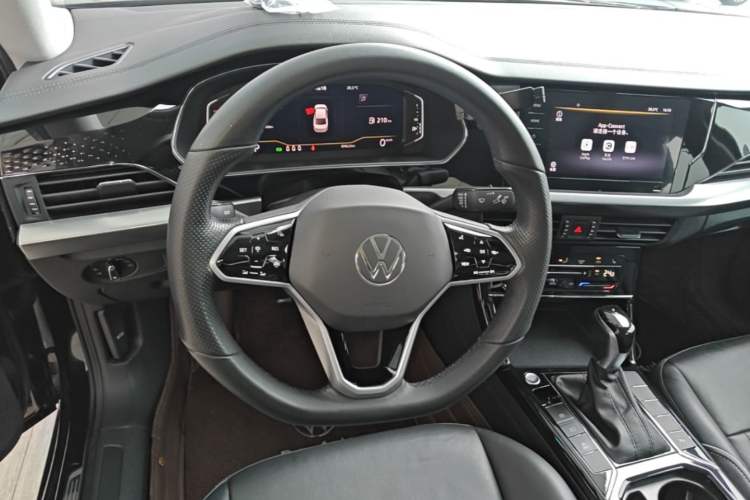 Used Volkswagen Passat 2022 330TSI Starry Elite Edition Custom Version Steering Wheel