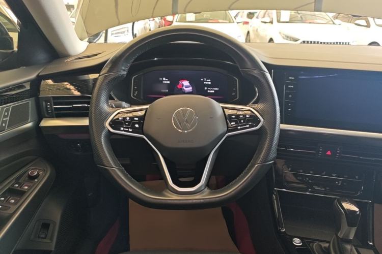 Used Volkswagen Passat 2022 330TSI Starry Luxury Edition Steering Wheel