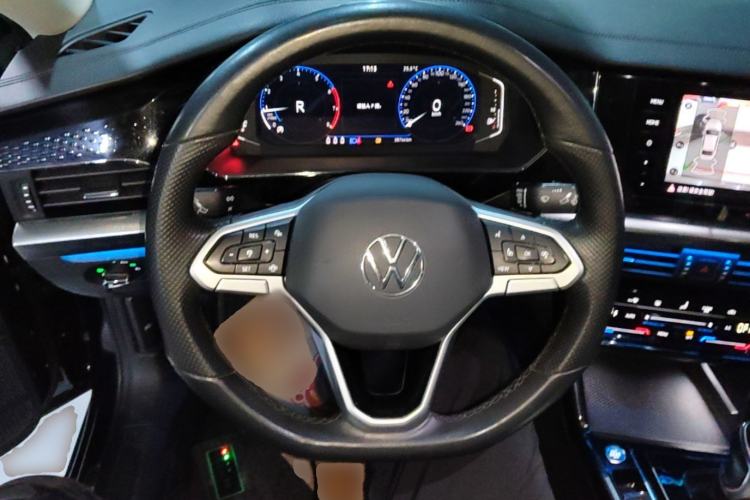 Used Volkswagen Passat 2022 330TSI Elite Edition Steering Wheel