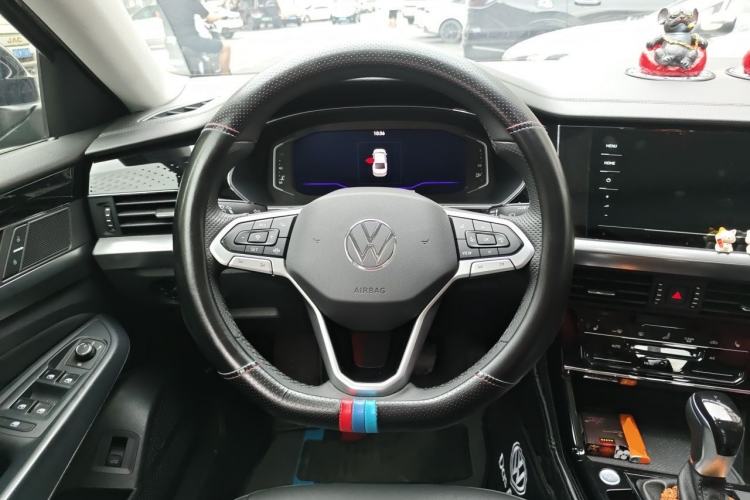 Used Volkswagen Passat 2022 330TSI Starry Elite Edition Steering Wheel