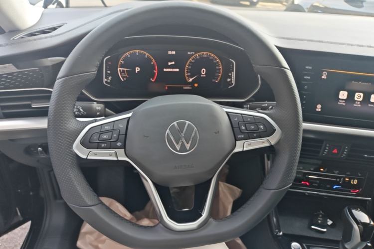 Used Volkswagen Passat 2022 280TSI Elite Edition Steering Wheel