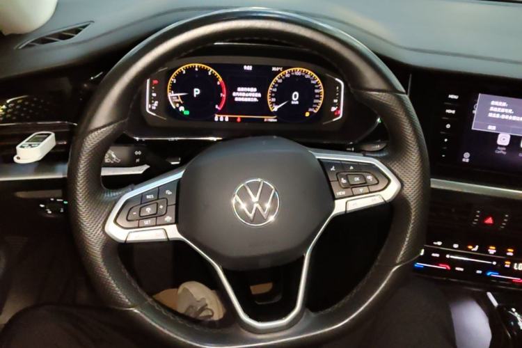 Used Volkswagen Passat 2022 330TSI Starry Elite Edition Custom Version Steering Wheel