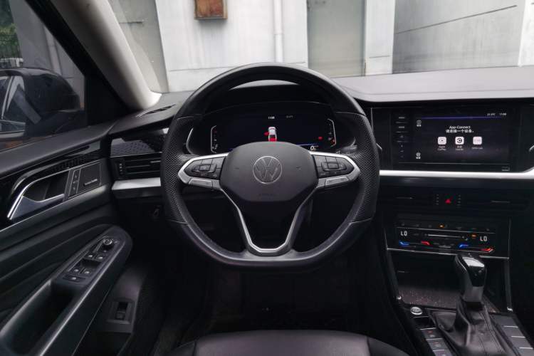 Used Volkswagen Passat 2022 330TSI Starry Elite Edition Steering Wheel