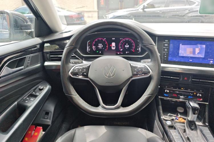 Used Volkswagen Passat 2022 330TSI Luxury Edition Steering Wheel