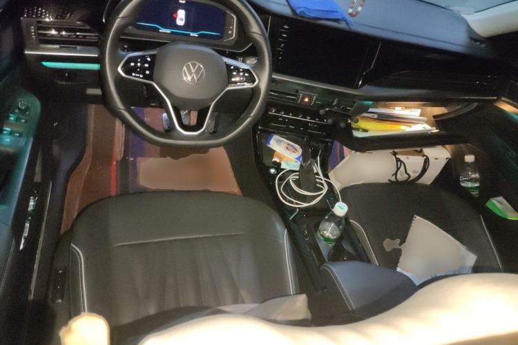 Used Volkswagen Passat 2022 330TSI Starry Luxury Edition Steering Wheel