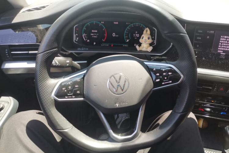 Used Volkswagen Passat 2022 330TSI Starry Luxury Edition Steering Wheel