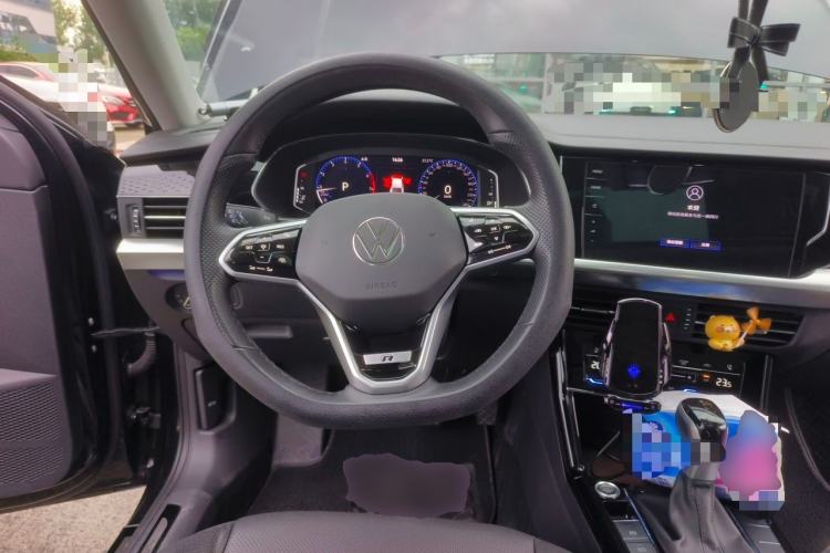 Used Volkswagen Passat 2022 330TSI Starry Luxury Edition Steering Wheel