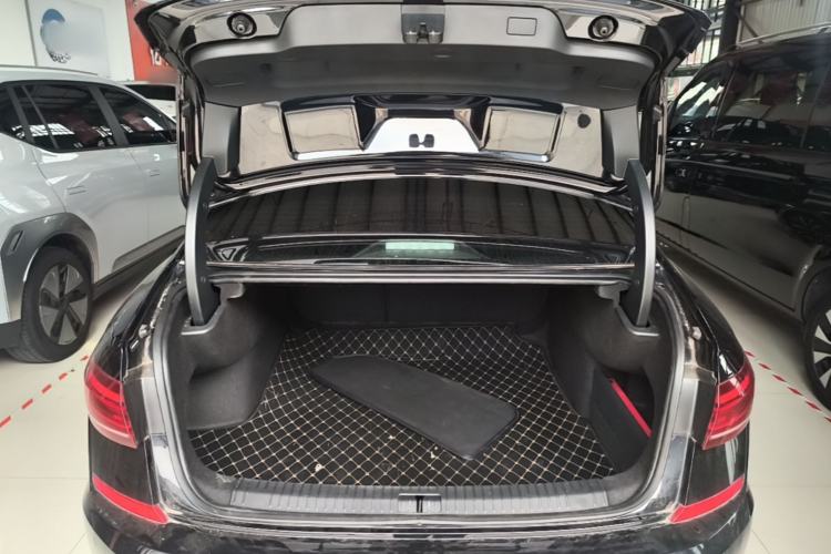 Used Volkswagen Passat 2022 330TSI Starry Elite Edition Trunk