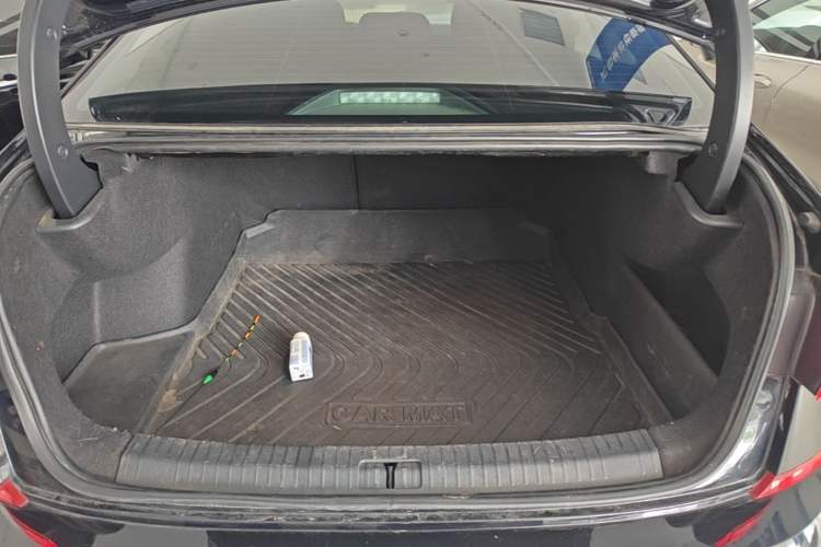 Used Volkswagen Passat 2022 330TSI Starry Luxury Edition Trunk