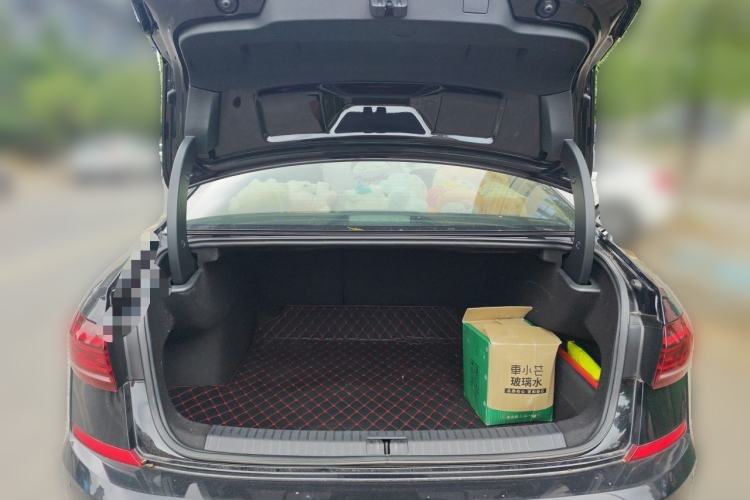 Used Volkswagen Passat 2022 330TSI Luxury Edition Trunk