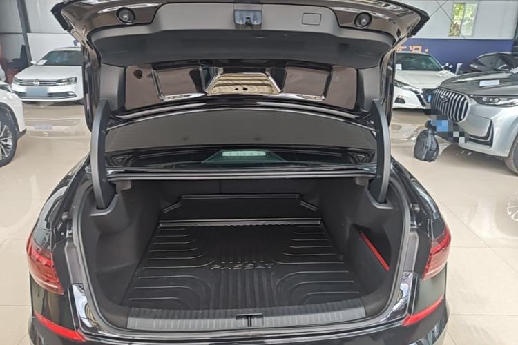 Used Volkswagen Passat 2022 280TSI Business Edition Trunk