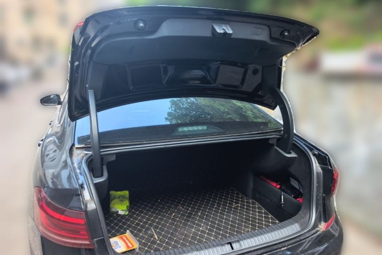Used Volkswagen Passat 2022 330TSI Elite Edition Trunk
