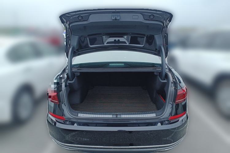 Used Volkswagen Passat 2022 330TSI Elite Edition Trunk