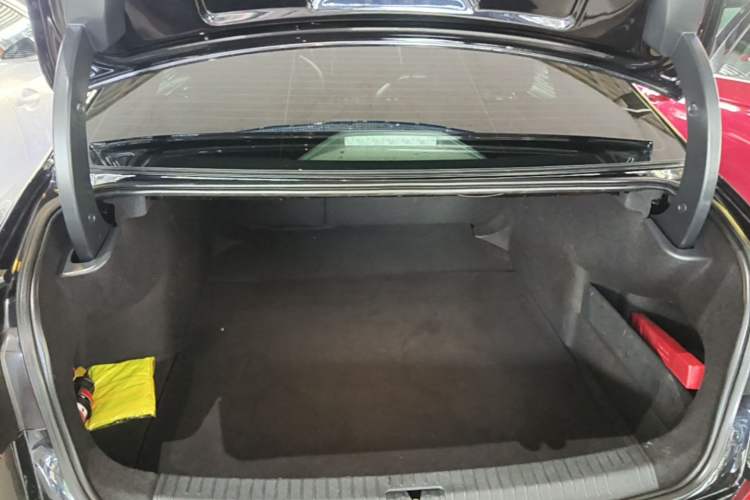 Used Volkswagen Passat 2022 330TSI Starry Luxury Edition Trunk
