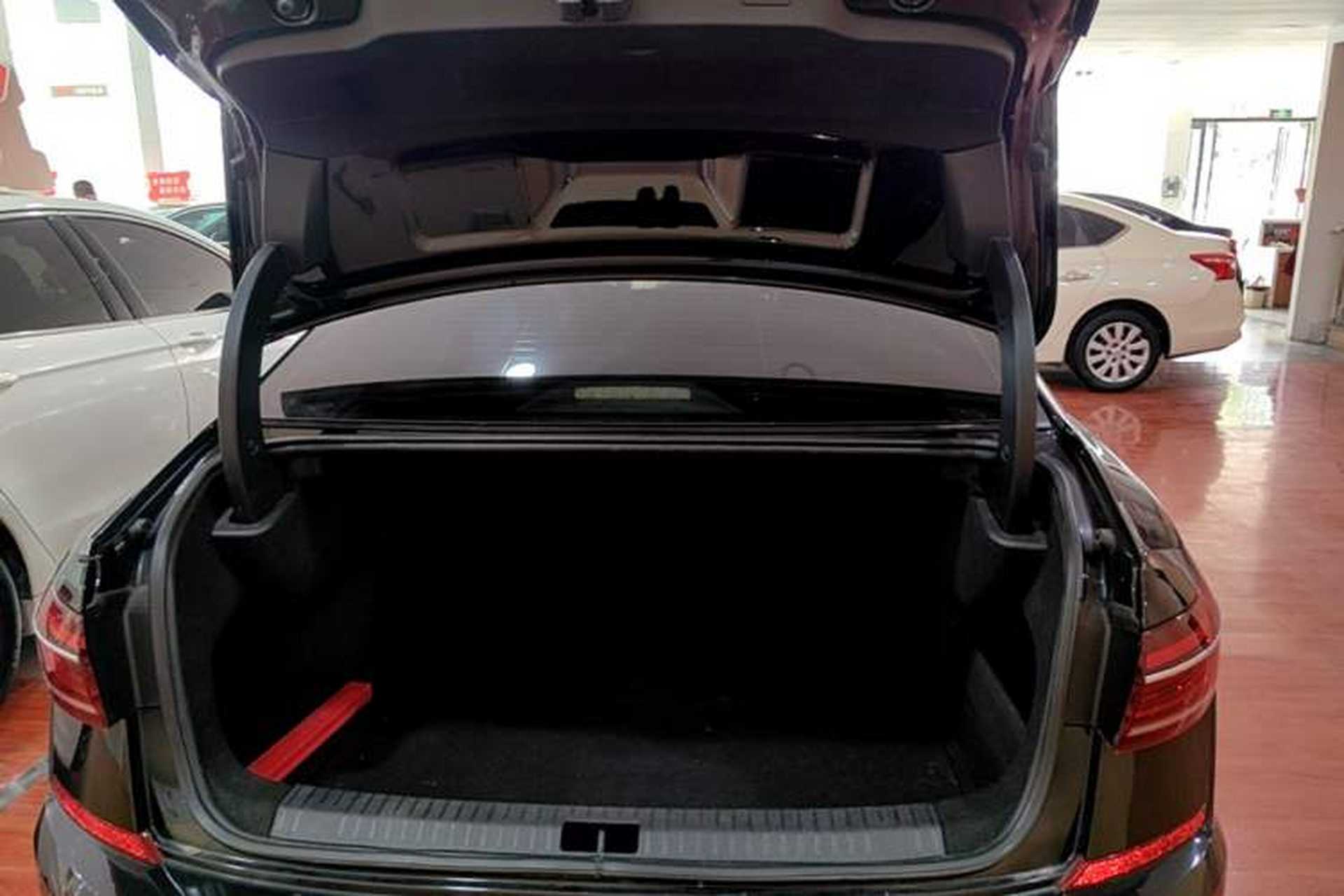 Used Volkswagen Passat 2022 330TSI Starry Elite Edition Trunk