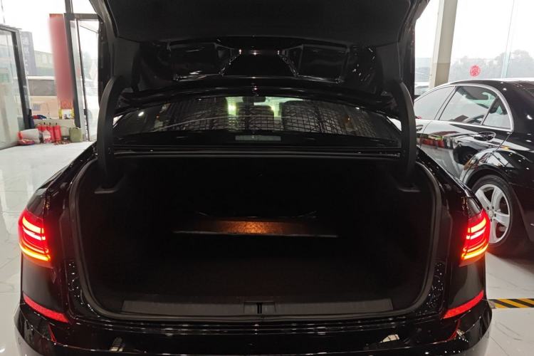 Used Volkswagen Passat 2022 330TSI Starry Luxury Edition Trunk