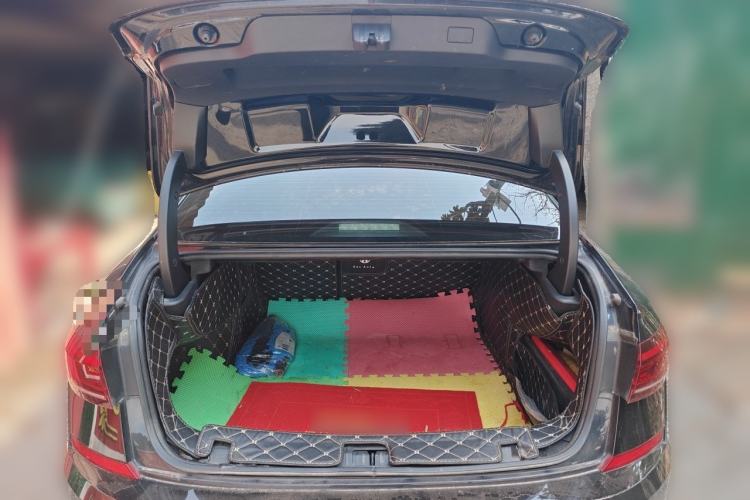 Used Volkswagen Passat 2022 330TSI Starry Elite Edition Trunk