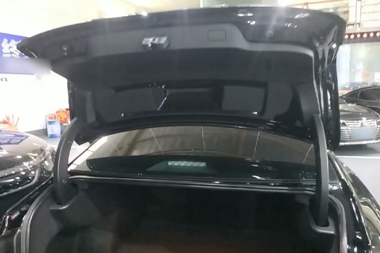 Used Volkswagen Passat 2022 330TSI Starry Luxury Edition Trunk