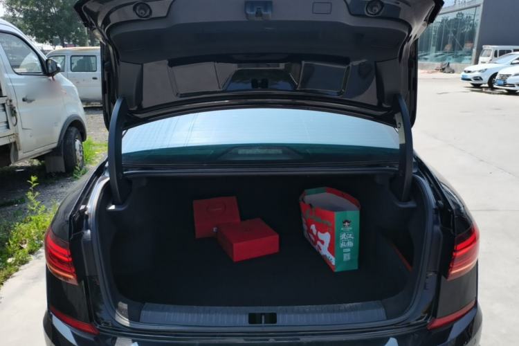 Used Volkswagen Passat 2022 330TSI Starry Elite Edition Trunk