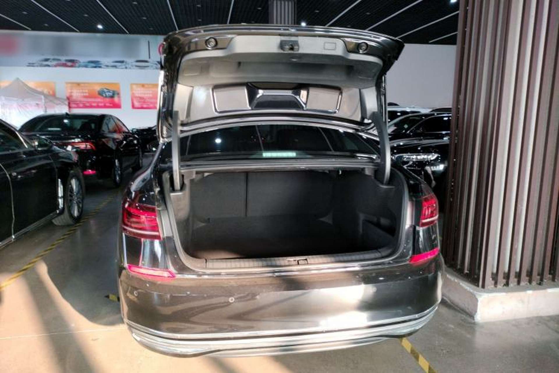 Used Volkswagen Passat 2022 330TSI Starry Luxury Edition Custom Version Trunk