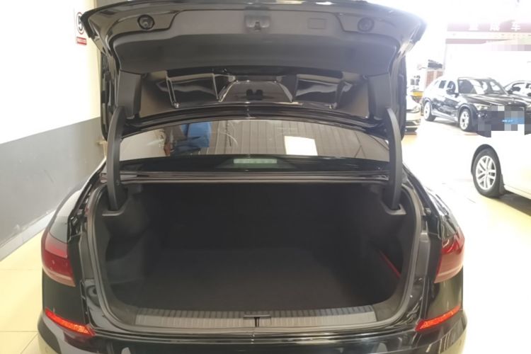 Used Volkswagen Passat 2022 330TSI Starry Elite Edition Trunk