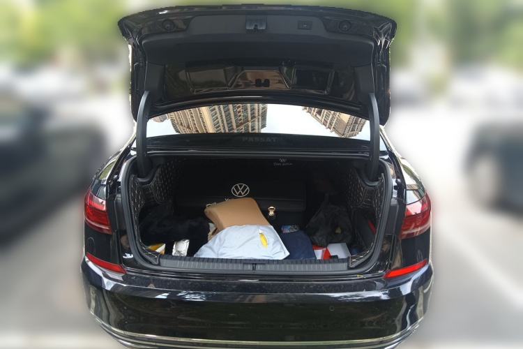 Used Volkswagen Passat 2022 380TSI Luxury Edition Trunk