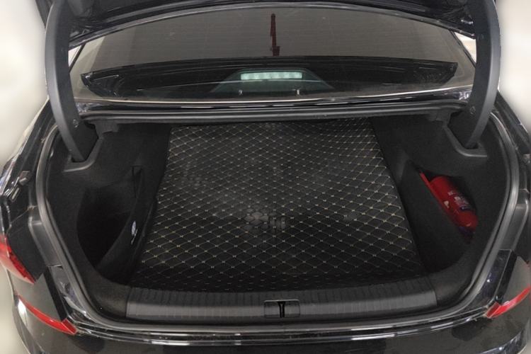 Used Volkswagen Passat 2022 330TSI Luxury Edition Trunk