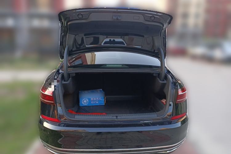 Used Volkswagen Passat 2022 330TSI Starry Elite Edition Trunk