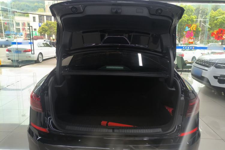 Used Volkswagen Passat 2022 330TSI Starry Luxury Edition Trunk