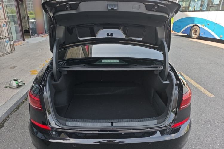Used Volkswagen Passat 2022 330TSI Elite Edition Trunk