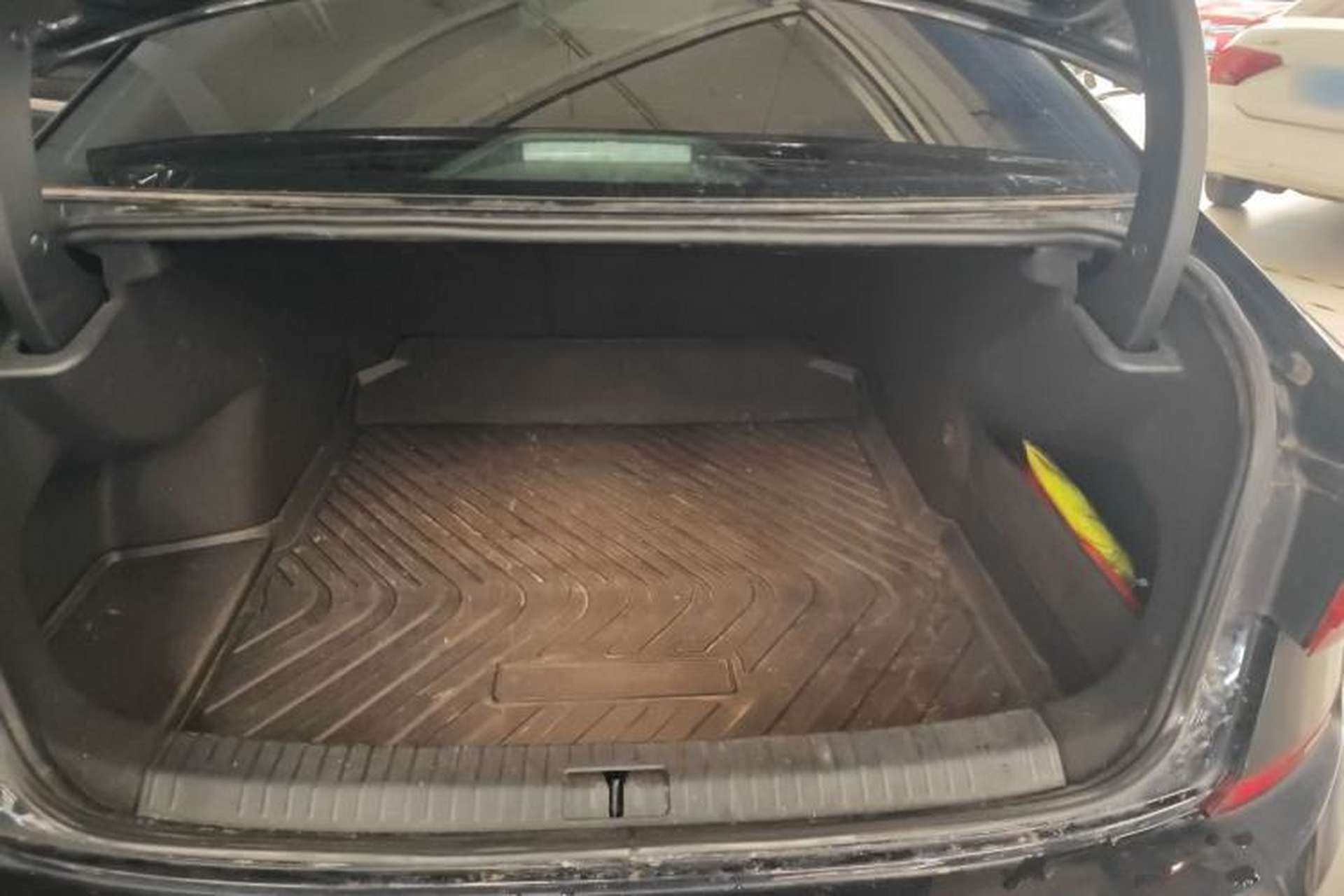 Used Volkswagen Passat 2022 330TSI Elite Edition Trunk