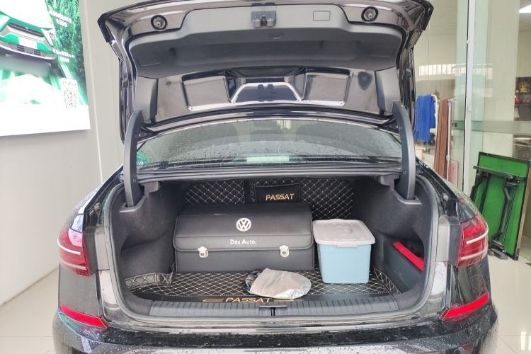 Used Volkswagen Passat 2022 330TSI Elite Edition Trunk