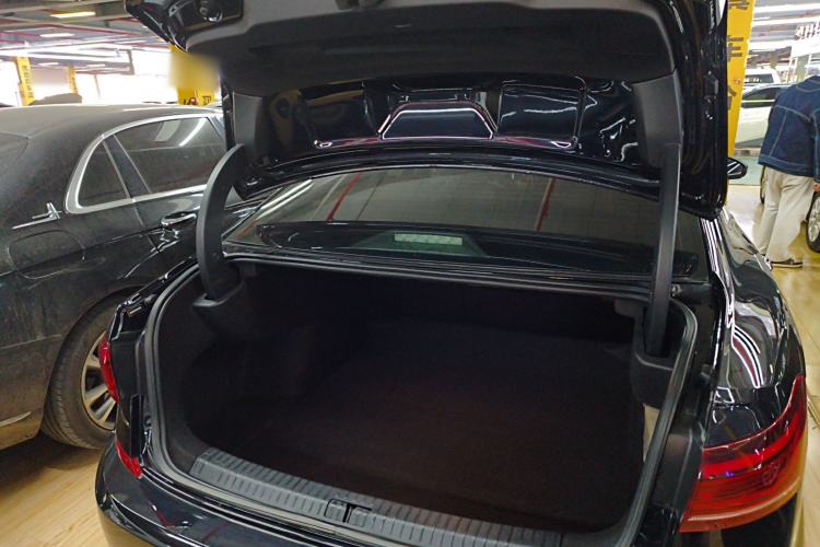Used Volkswagen Passat 2022 280TSI Business Edition Trunk