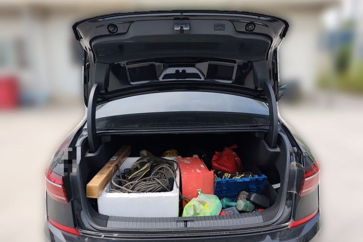 Used Volkswagen Passat 2022 330TSI Luxury Edition Trunk