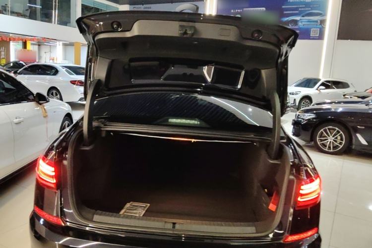 Used Volkswagen Passat 2022 330TSI Starry Elite Edition Custom Version Trunk