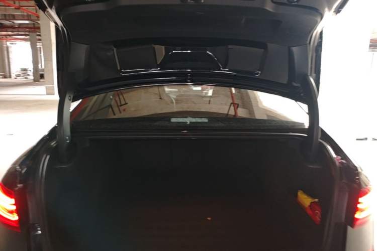 Used Volkswagen Passat 2022 330TSI Elite Edition Trunk