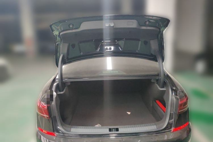 Used Volkswagen Passat 2022 330TSI Starry Elite Edition Trunk