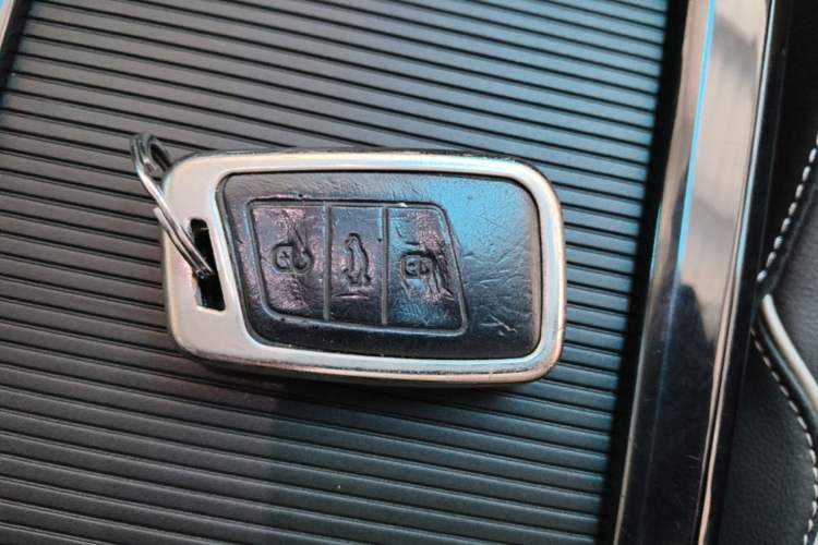 Used Volkswagen Passat 2022 330TSI Elite Edition Custom Version Vehicle Key