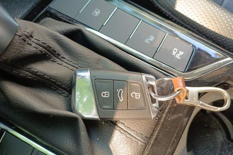Used Volkswagen Passat 2022 380TSI Flagship Edition Vehicle Key