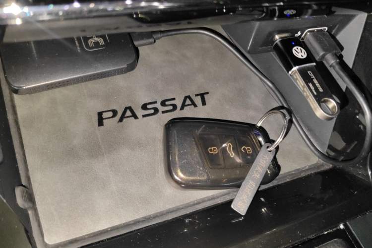 Used Volkswagen Passat 2022 330TSI Starry Luxury Edition Vehicle Key
