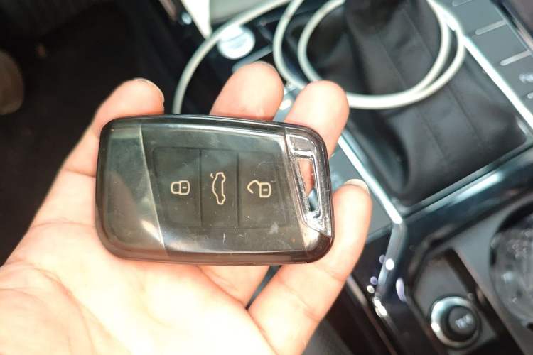 Used Volkswagen Passat 2022 330TSI Starry Luxury Edition Vehicle Key