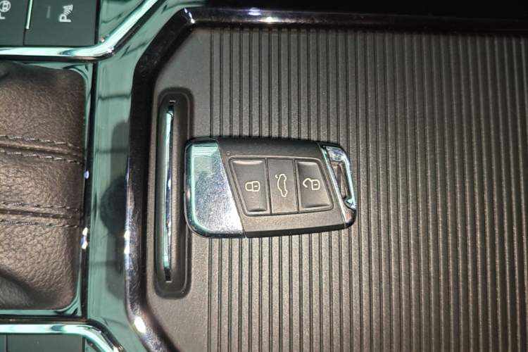 Used Volkswagen Passat 2022 330TSI Starry Elite Edition Vehicle Key