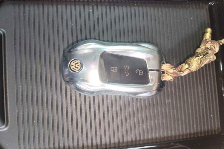 Used Volkswagen Passat 2022 330TSI Elite Edition Vehicle Key