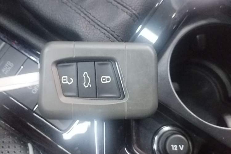Used Volkswagen Passat 2022 330TSI Starry Luxury Edition Vehicle Key