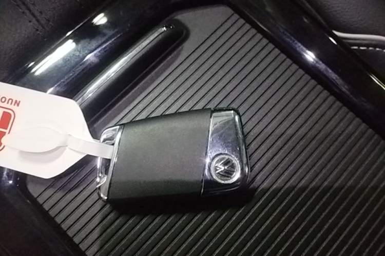 Used Volkswagen Passat 2022 330TSI Elite Edition Vehicle Key