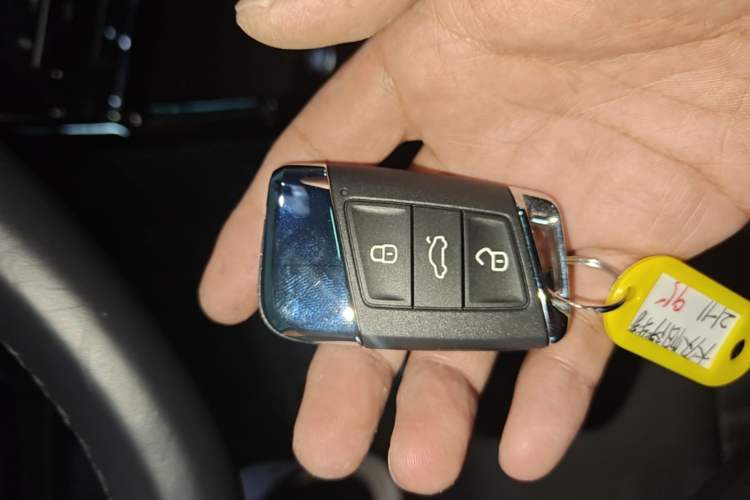 Used Volkswagen Passat 2022 330TSI Starry Luxury Edition Vehicle Key