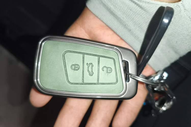 Used Volkswagen Passat 2022 280TSI Elite Edition Vehicle Key