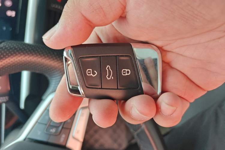 Used Volkswagen Passat 2022 330TSI Starry Elite Edition Vehicle Key